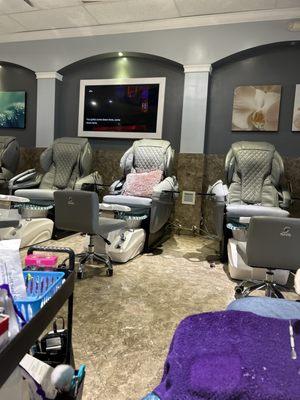 Diamond Nails and Spa