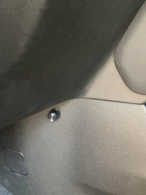 Bass knob flush install