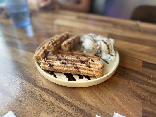 Churros with vanilla ice cream