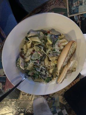 Penne alfredo