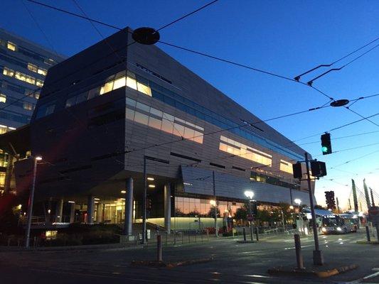 I past this building along my way to work. I think that it is the OHSU school of denistry.