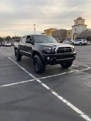 08' Toyota Tacoma