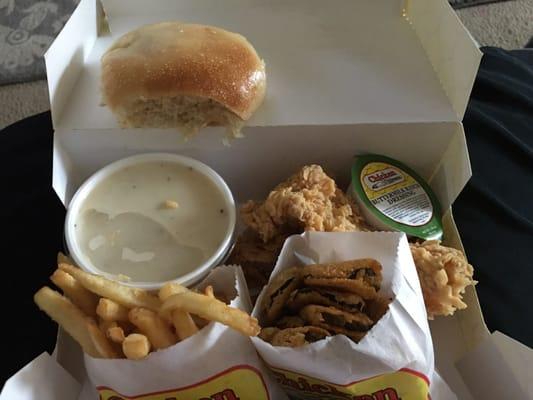 Lady Mustang Dinner w/fries, fried pickles and a roll!