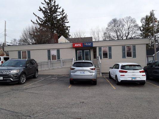 Extremely small lobby with a few chairs. Handicap accessible.