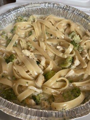 Broccoli Chicken Alfredo