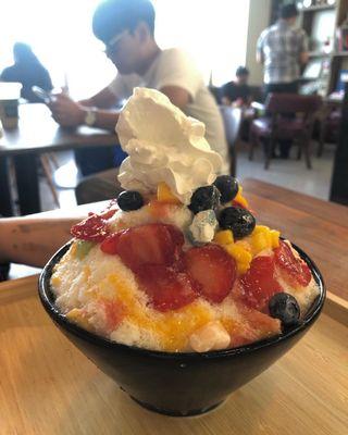 Fruit bingsoo