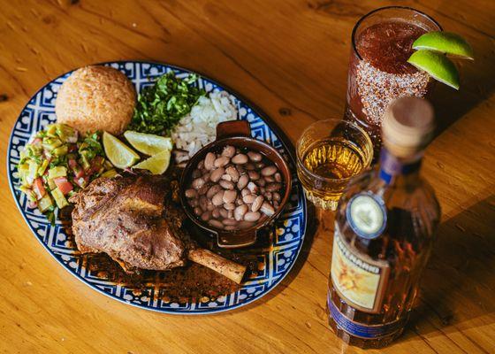 Chamorro de Borrego - Lamb Shank