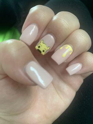 Acrylic gels with winnie the pooh design