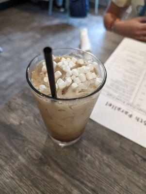 S'mores iced latte. Amazing!!