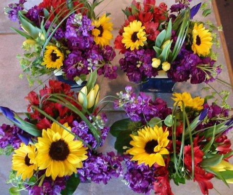 sunny sunflower centerpieces