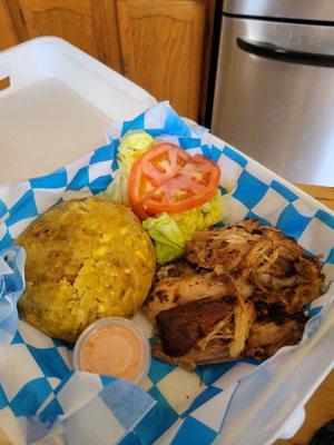 Pernil mofongo