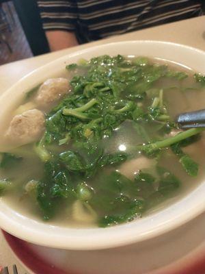 Fish bait soup with tong hua