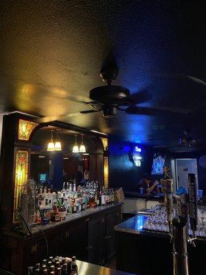 Back bar