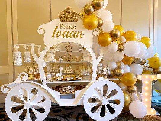 Isn't this Dessert Cart to die for!?