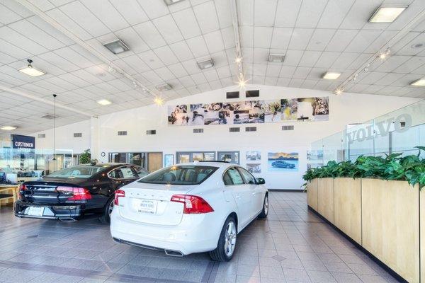 Volvo Cars Walnut Creek Showroom