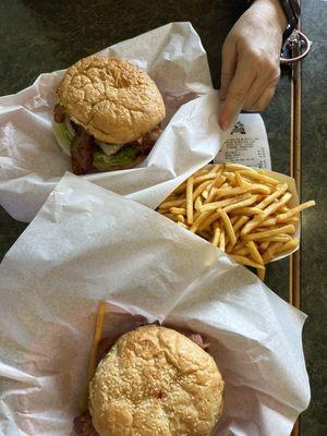 ABC Burger (top) Bronco Burger (bottom)