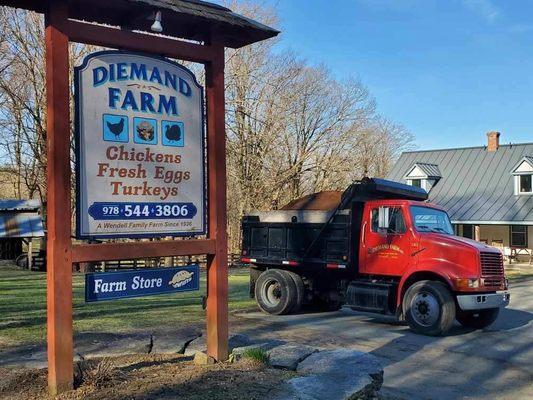 Diemand Farm sign