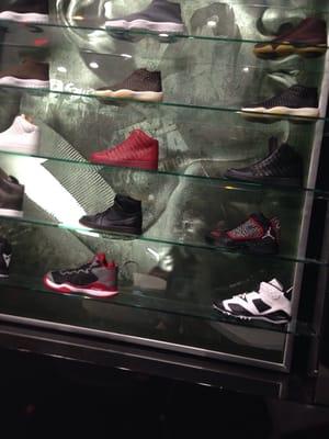 Shoe display