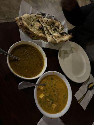 Daal makhni. Matar paneer. Garlic naan. Onion kulcha. Jeera rice.