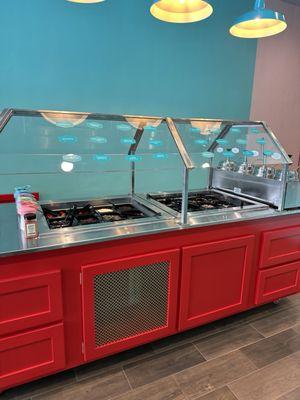 Full picture of toppings bar