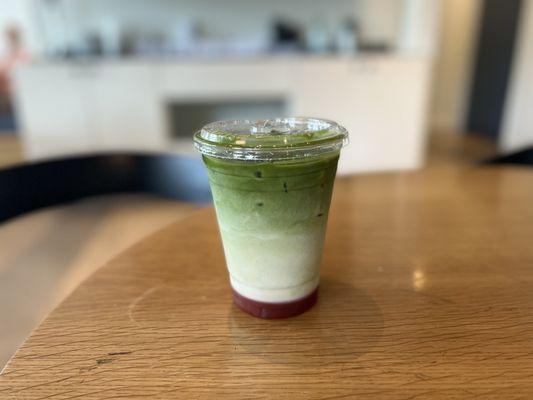 Strawberry Matcha with Oatmilk