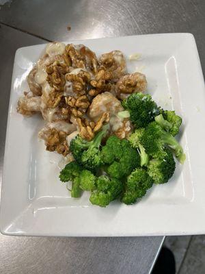 Walnuts Shrimp