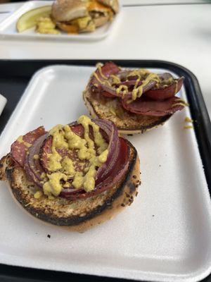 Grilled (hot) salami