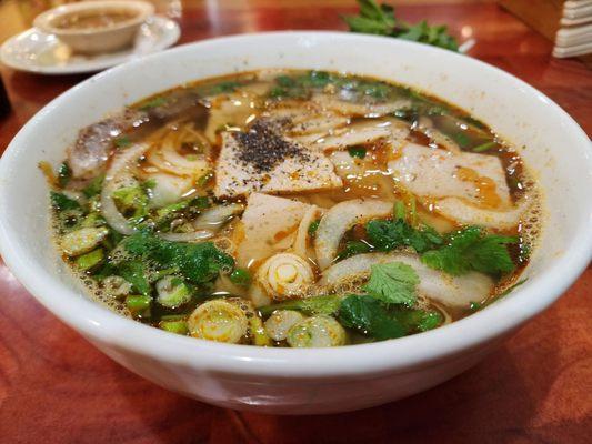 #10 Hue Noodle (Bun Bo Hue): beef & pork, thick rice noodle, spicy beef broth #notramen