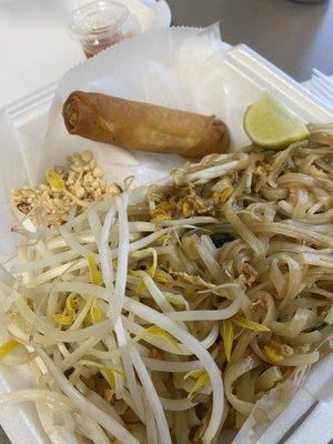 Chicken Pad Thai, lunch special