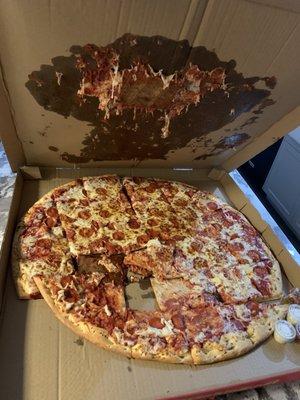 This is how our pizza arrived 15 min after ordering!! No chz or peppers either. 44$