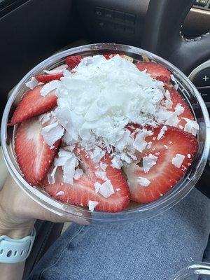 Açaí with strawberries, coconut, and almond butter