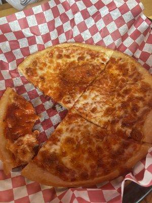 Cheese pizza.