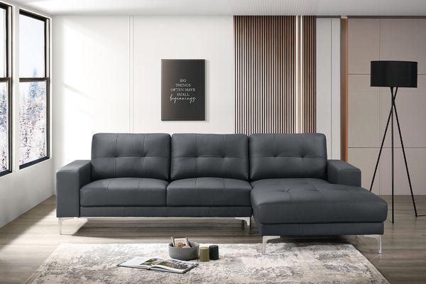 F8423 2-PC SECTIONAL SOFA