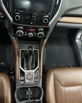 Full Interior (Center Console)