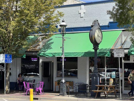 Exterior and sidewalk dining