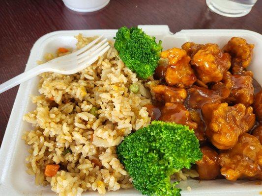 Orange Chicken with fried rice also comes with fried or white rice and soup for 6.70