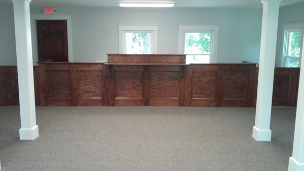 Town of Greenwich courtroom looks better with new carpet!