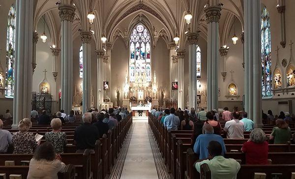 5 PM MASS IN THE NAVE