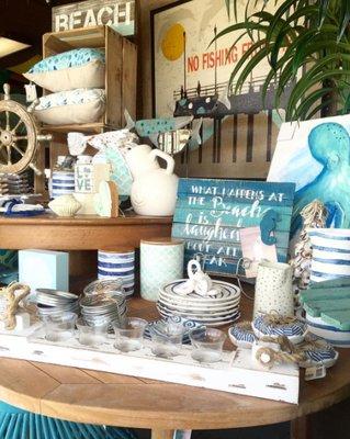 Great selection of nautical & coastal home decor!