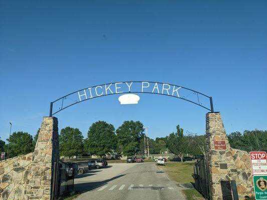 Hickey City Park, Flippin