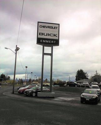 This is their current sign.  I remember it back in the day when it said Pontiac-Buick-(and GMC, not sure).