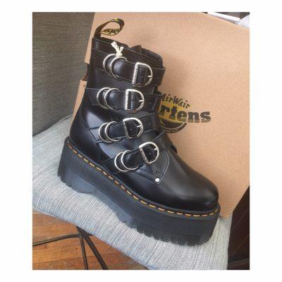 Dr Martens Jadon Max Hardware boots