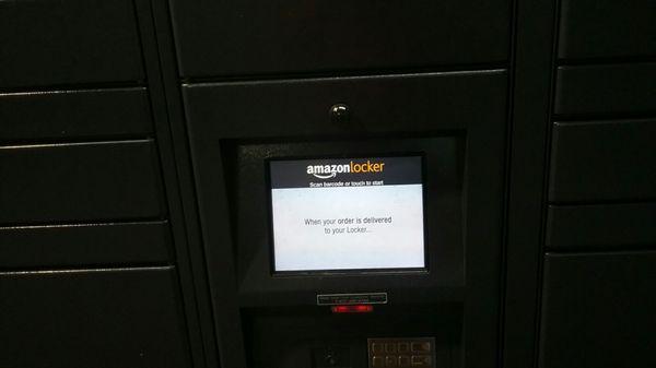 Amazon Hub Locker