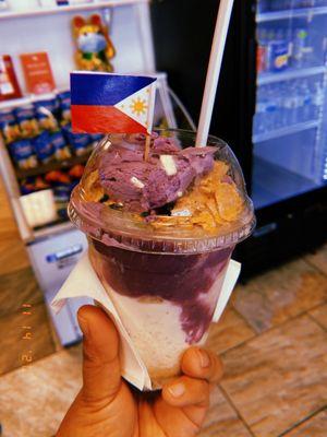 Halo-Halo