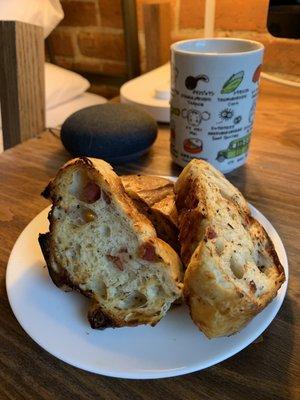 Prosciutto Bread / Lard Bread