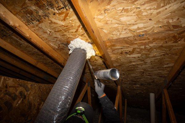 Air Leak Prevention Experts: Specialized in detecting and sealing air leaks to improve home efficiency.