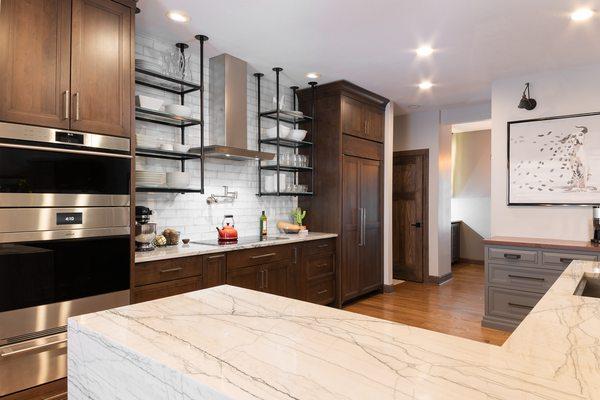 We have designers ready to help you achieve your dream kitchen.