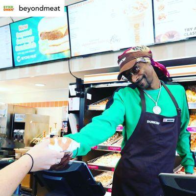 Visit to Dunkin to Try the New Beyond Sausage Sandwich