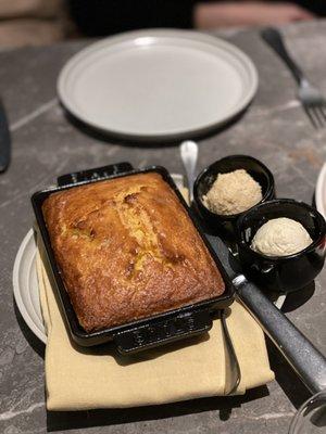 Skillet Cornbread