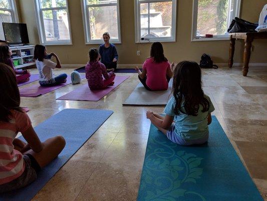 Kelly is a fantastic yoga instructor! Very patient too.